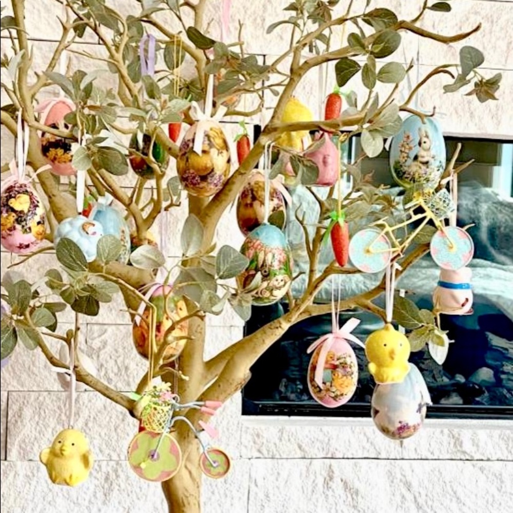 27 Delicate Easter Ornaments from William Sonoma